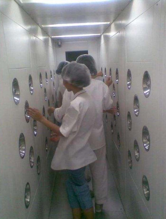 正確使用風淋室不僅能夠有效保證潔凈室內(nèi)的環(huán)境潔凈度，還能延長設備的使用壽命。